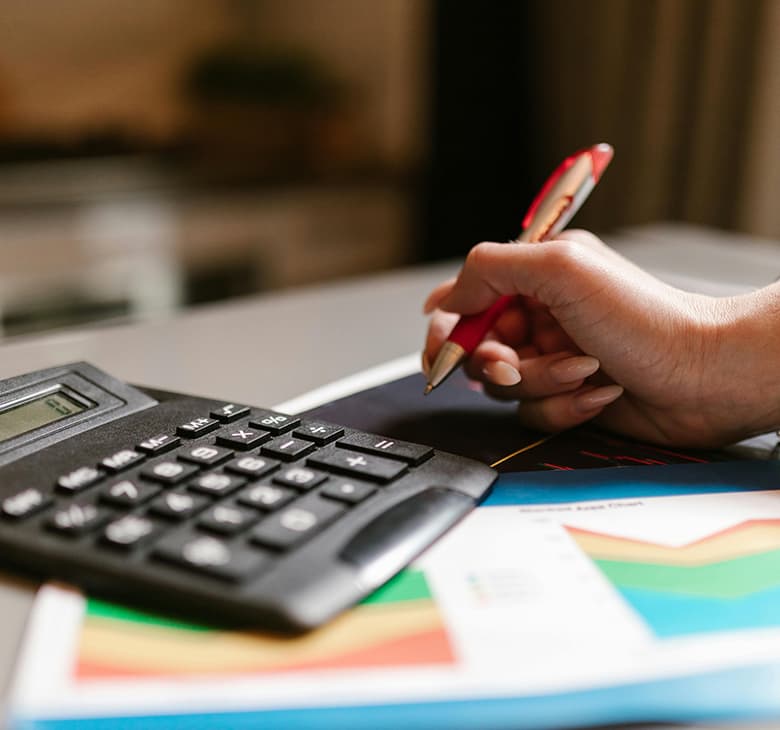 Architectural Lighting  That Enhances Space,  Not Distracts from It